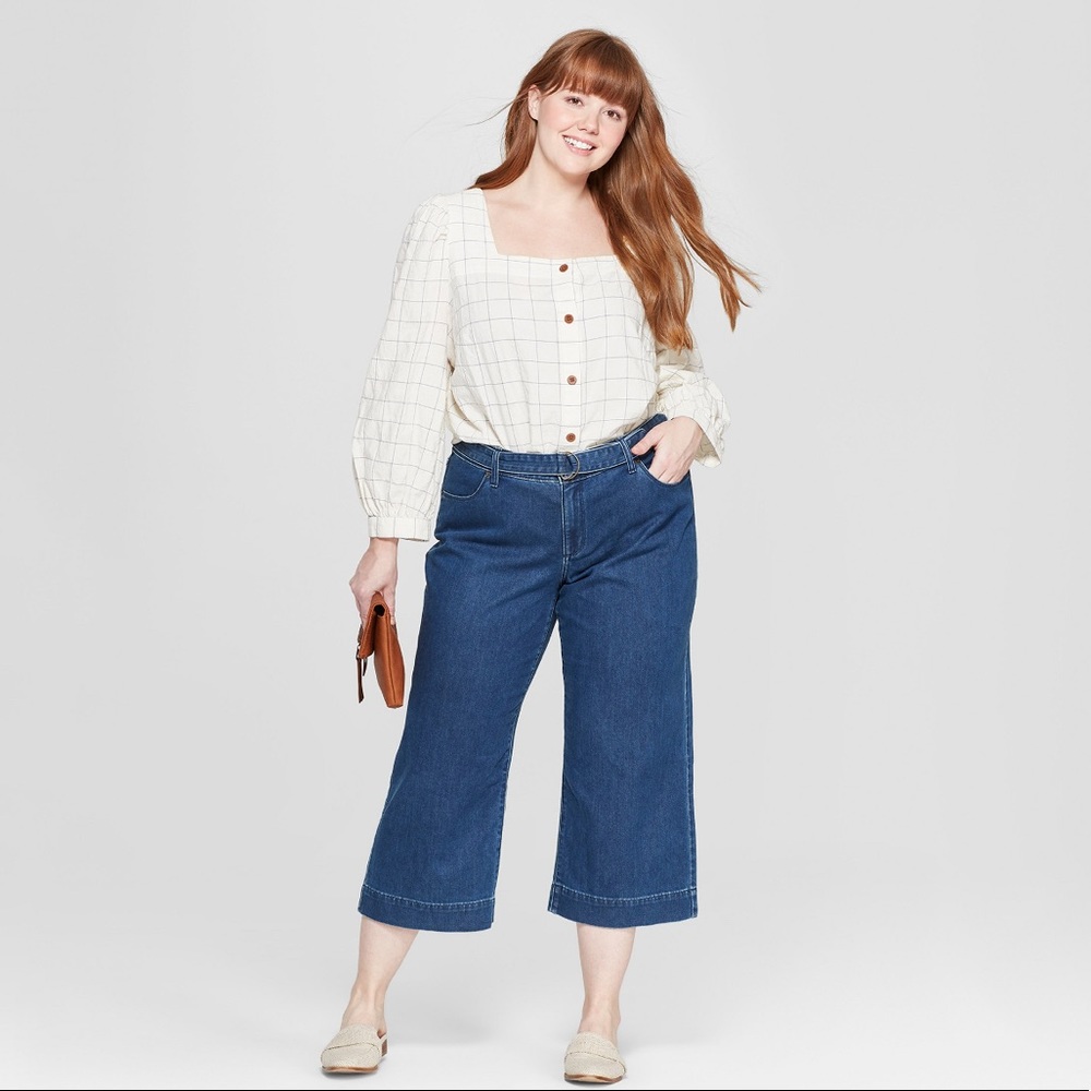 Universal threads wide leg crop